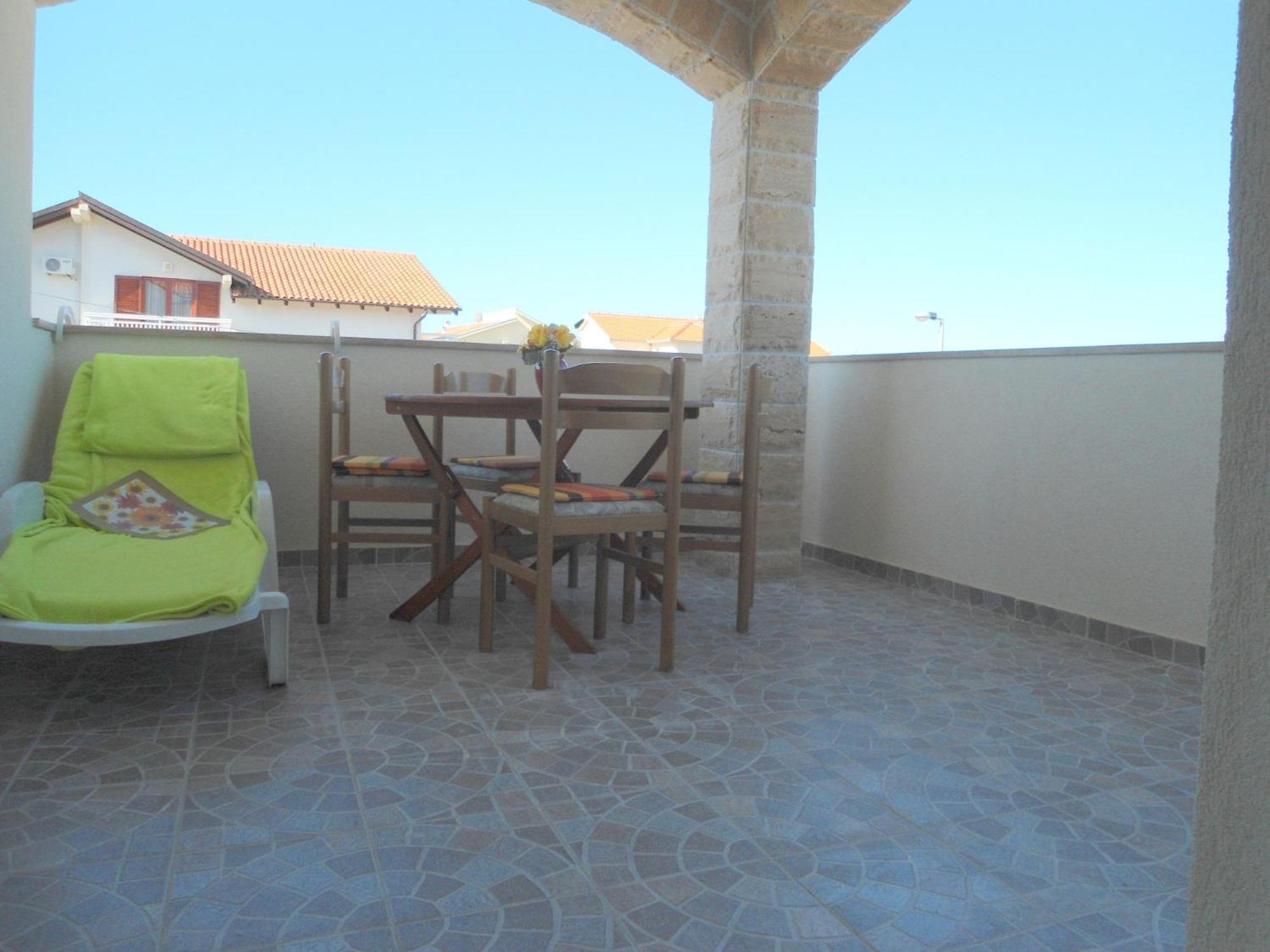 Apartments Slavica Trogir Exterior foto